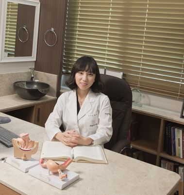 난소기능 퇴화, 불임 유발하는 ‘조기폐경’, 조기에 치료 받아야
